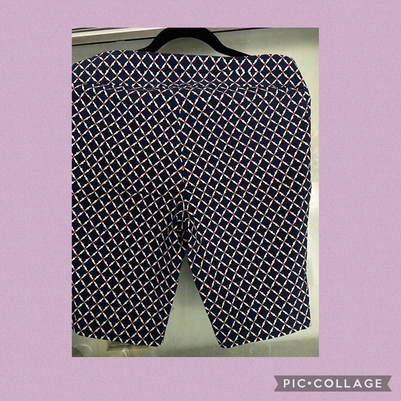 Stretchy Shorts - Picture 2 of 5